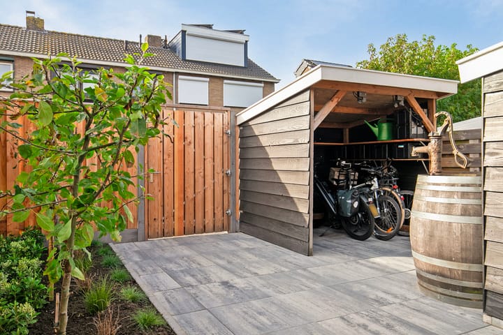 Foto 36 van Irenestraat 9