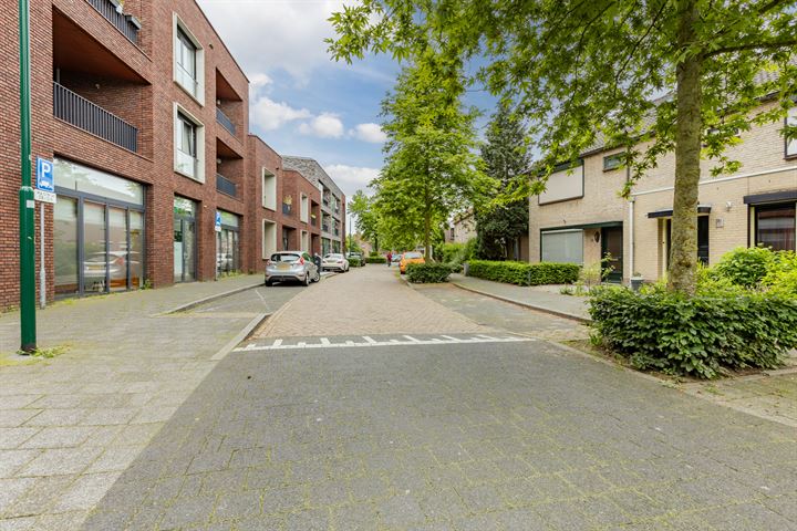 View photo 27 of Schepenstraat 23