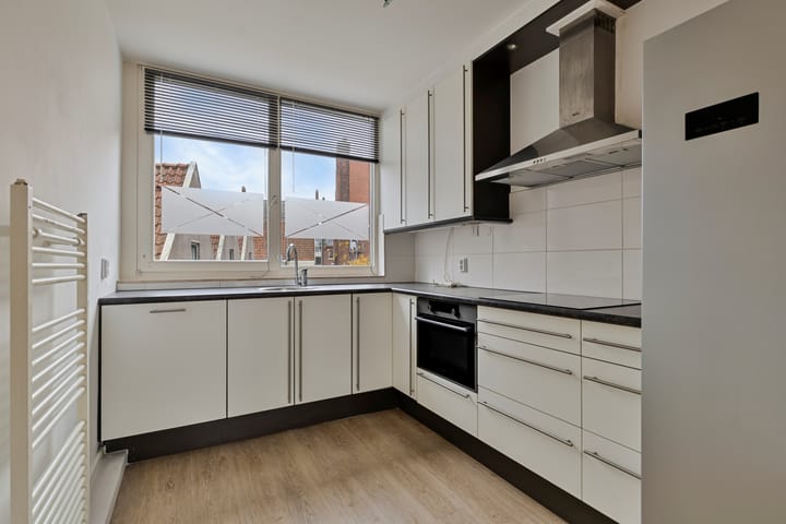 Foto 5 van Canadaplein 17