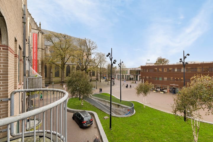 Foto 29 van Canadaplein 17