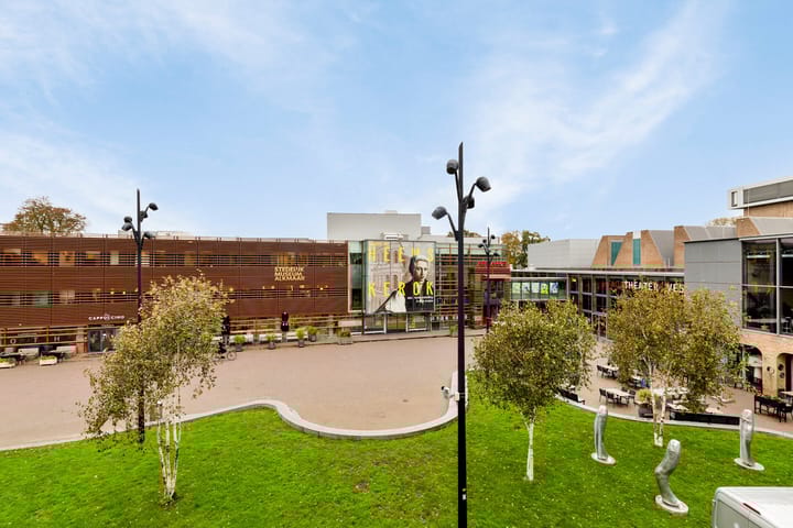 Foto 30 van Canadaplein 17