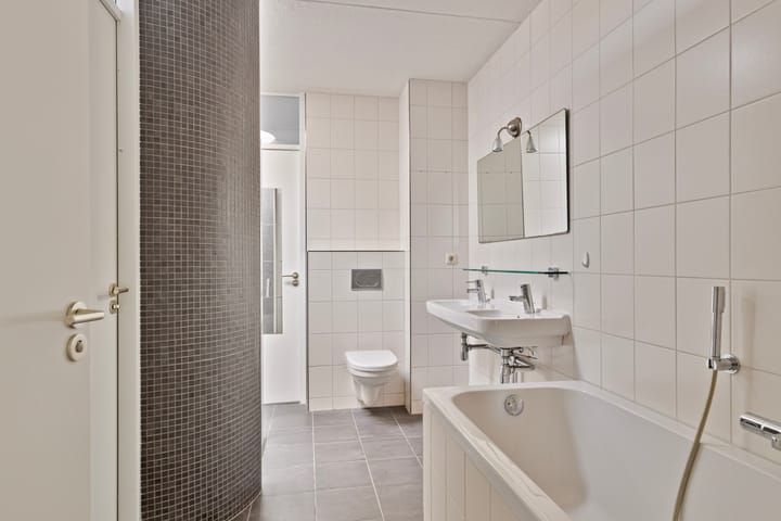 Foto 21 van A. Jacobsstraat 167