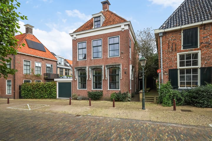 Foto 1 van Bredeplaats 2