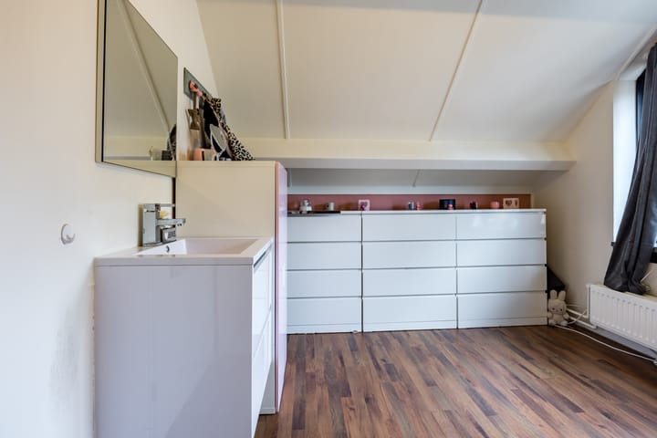 Foto 24 van Korenschoof 1