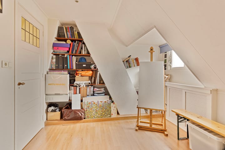 Foto 38 van Azelmastraat 13