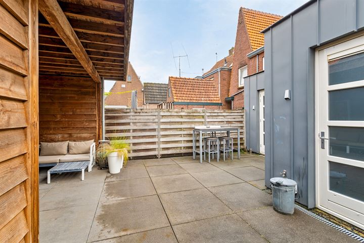 Bekijk foto 41 van Azelmastraat 13