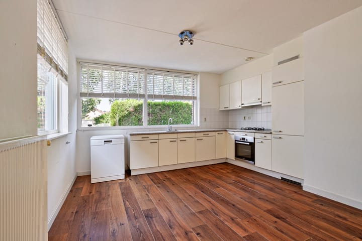 Foto 7 van Stadswal 55-E