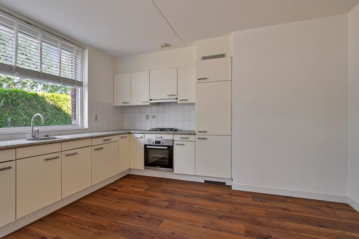 Foto 8 van Stadswal 55-E