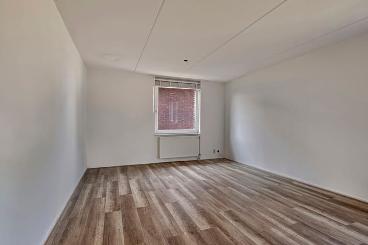 Foto 14 van Stadswal 55-E