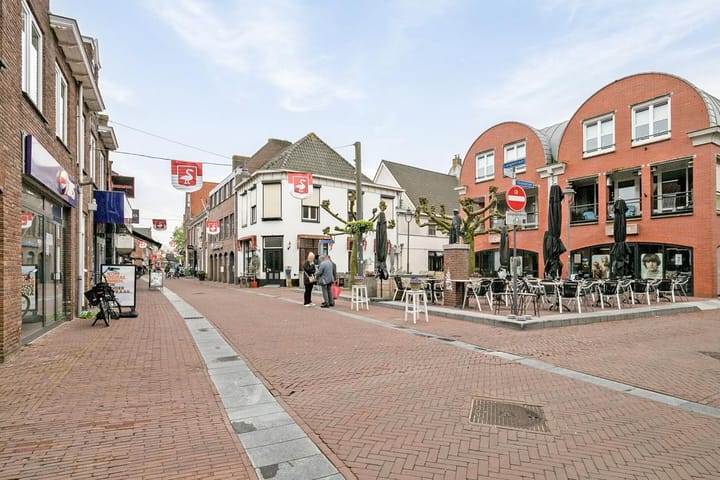 Foto 42 van Stadswal 55-E