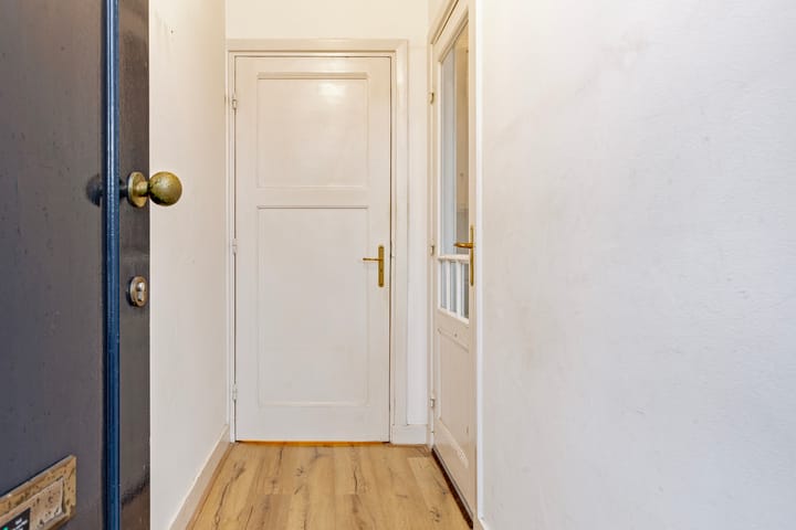 Foto 5 van van der Does de Willeboissingel 61-A