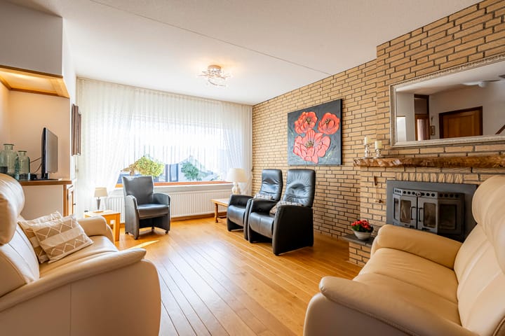 Foto 3 van Wolfsmelk 57