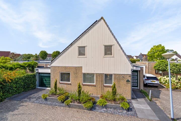 Foto 2 van Bredholm 21