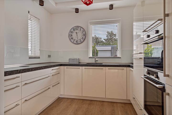 Foto 3 van Bredholm 21