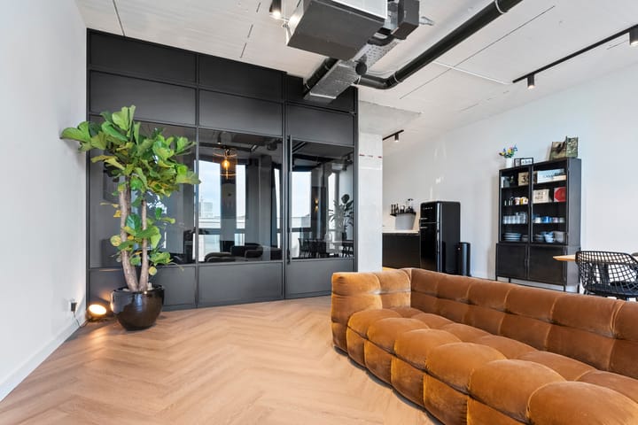 Foto 11 van Surinamepad 154