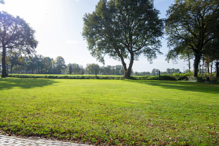 Bekijk foto 31 van Huinerschoolweg 12