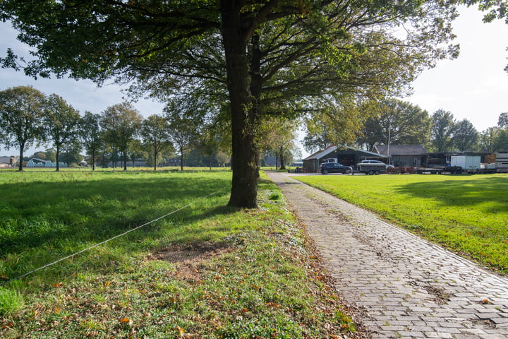 Bekijk foto 32 van Huinerschoolweg 12