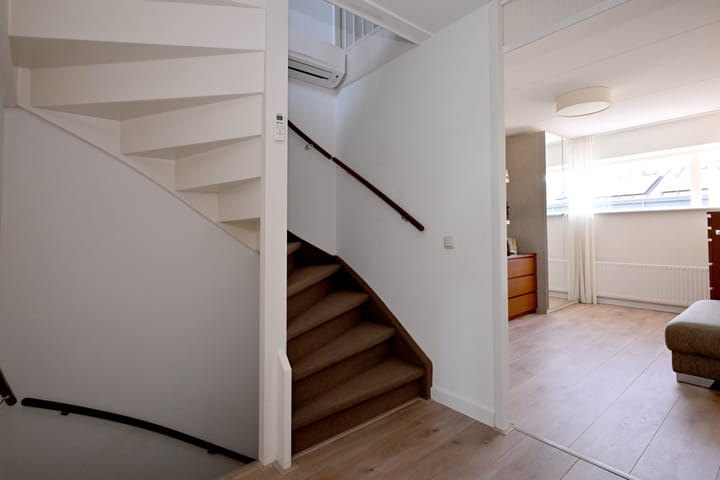 Foto 23 van Willem Roelofsstraat 27