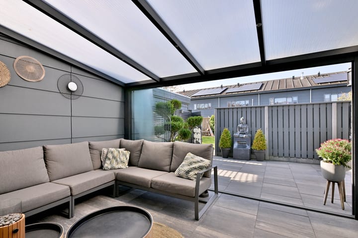 Foto 31 van Willem Roelofsstraat 27