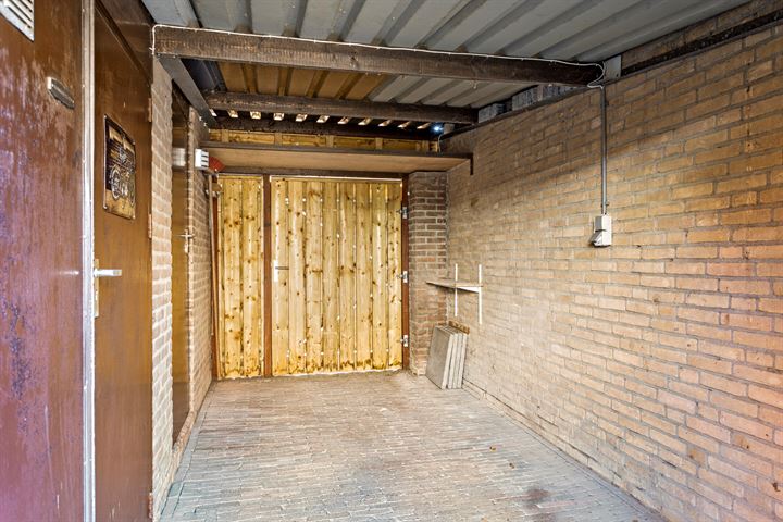 Bekijk foto 40 van Ganzerikstraat 28