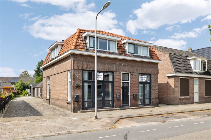 Bekijk foto 2 van Dorpsstraat 85