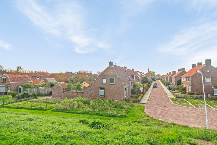 Photo 30 of Monseigneur Luijpenstraat 11