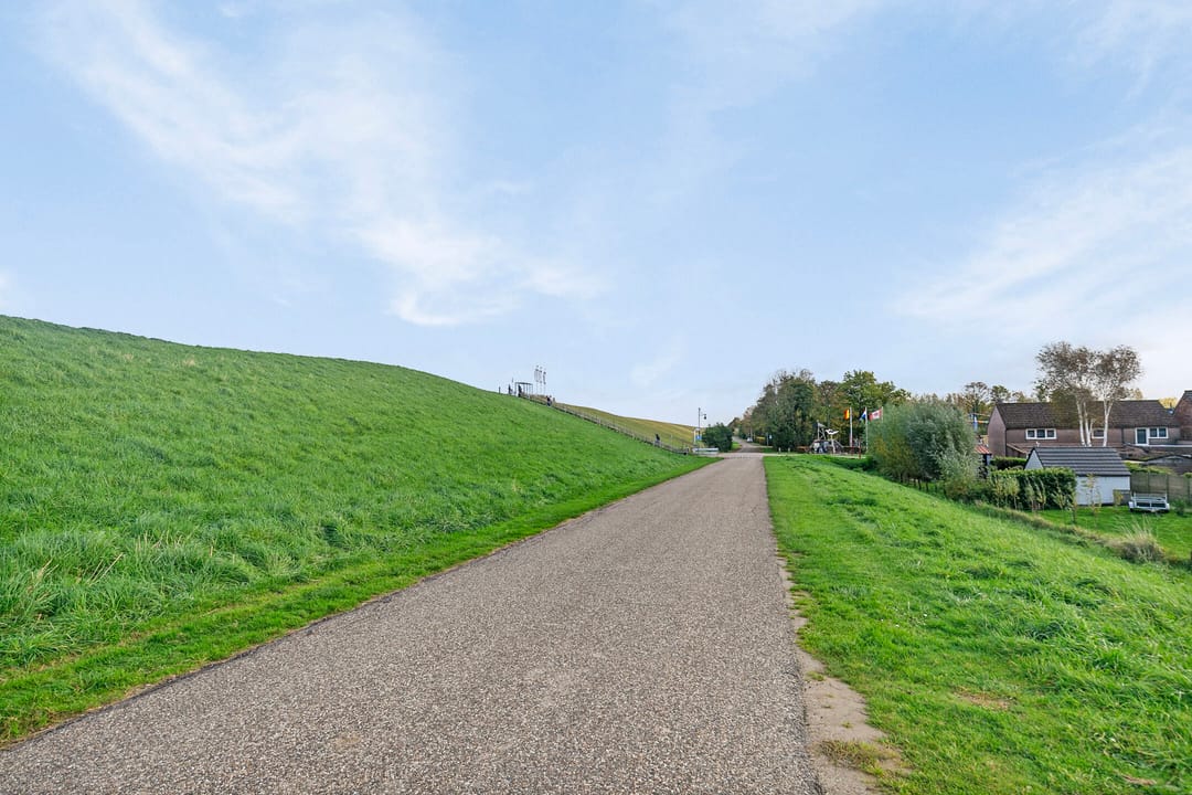 Foto 31 van Monseigneur Luijpenstraat 11