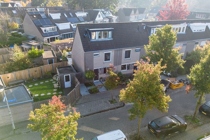 View photo 34 of Berlagestraat 22