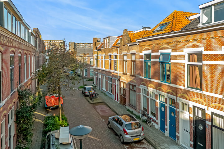 View photo 37 of Hansenstraat 43-A