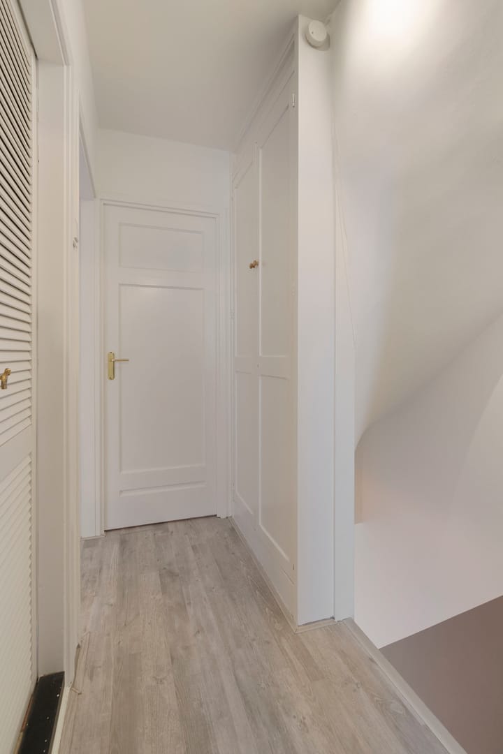 Foto 21 van Thomas à Kempislaan 32