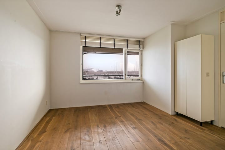 Foto 12 van Kennemerboulevard 611