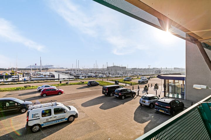 Foto 29 van Kennemerboulevard 611