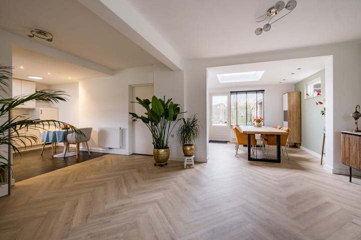 Foto 2 van Plonderijen 14