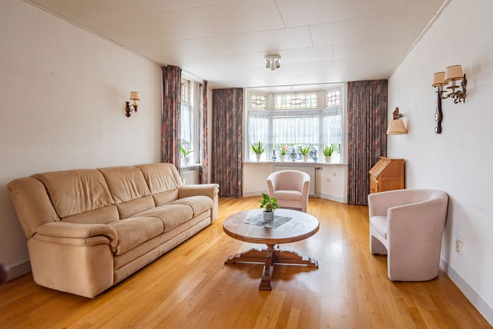 Foto 11 van Rijksweg 124