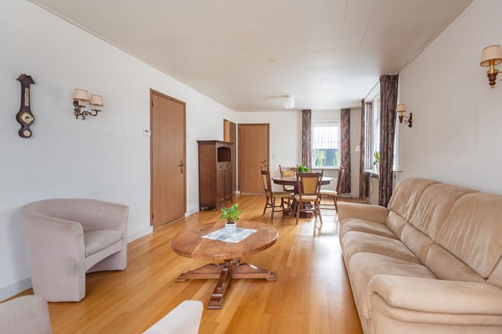 Foto 12 van Rijksweg 124