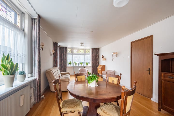 Foto 10 van Rijksweg 124