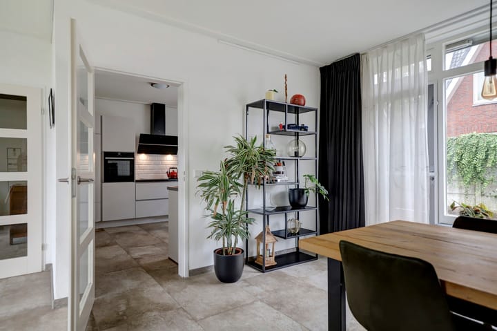 Photo 8 of Korenbloemstraat 94