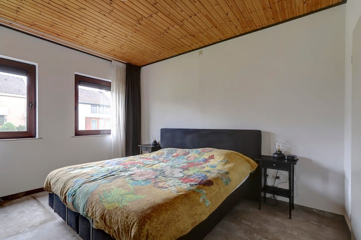 Photo 14 of Korenbloemstraat 94