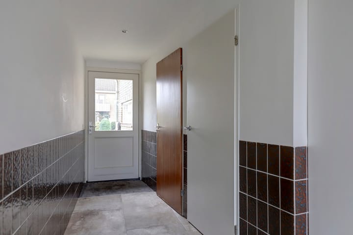 Photo 25 of Korenbloemstraat 94