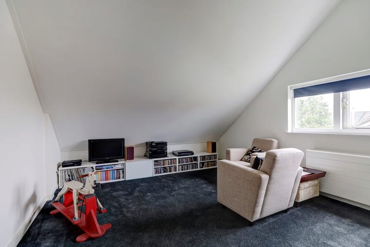 Photo 32 of Korenbloemstraat 94