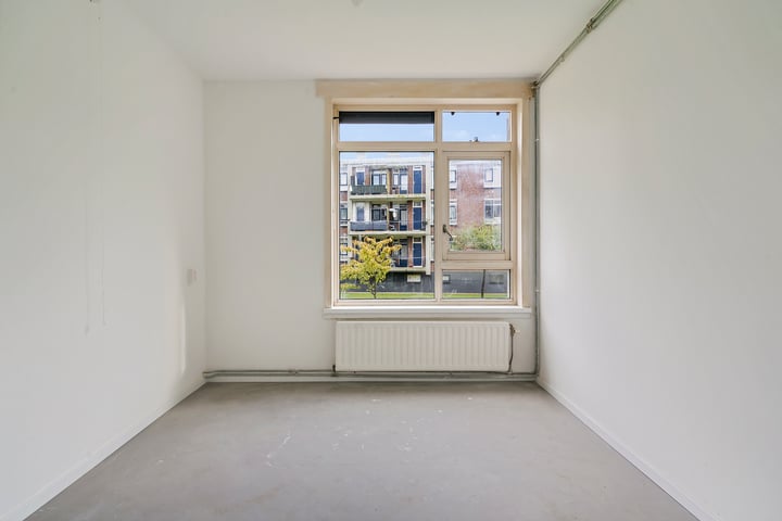 View photo 13 of Schipborgstraat 43