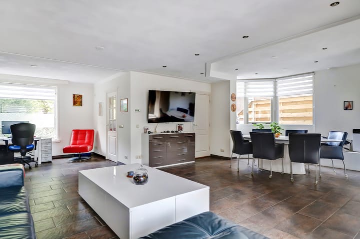 Foto 10 van Oosterweg 54