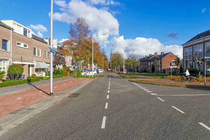 Bekijk foto 44 van Raadhuisplein 41-C