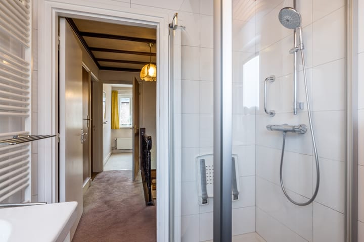 Foto 22 van Heerlerweg 33