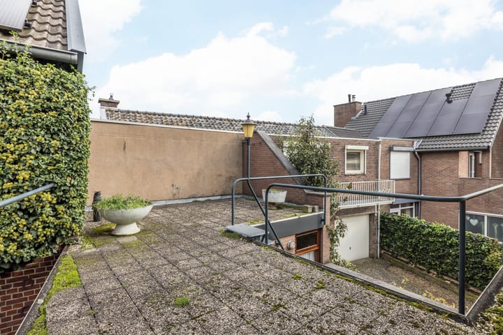 Foto 29 van Heerlerweg 33