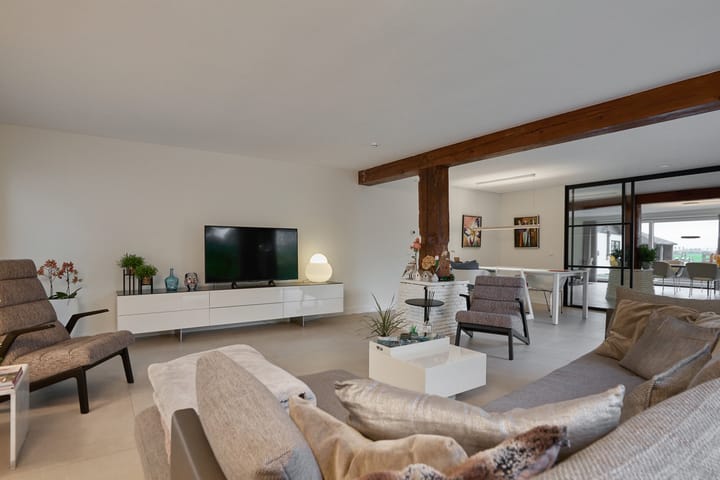 Foto 2 van Middenweg 28