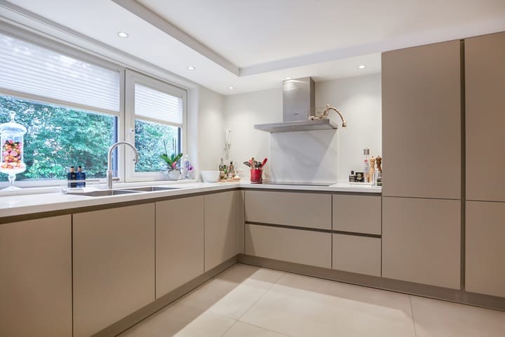 Foto 3 van Middenweg 28