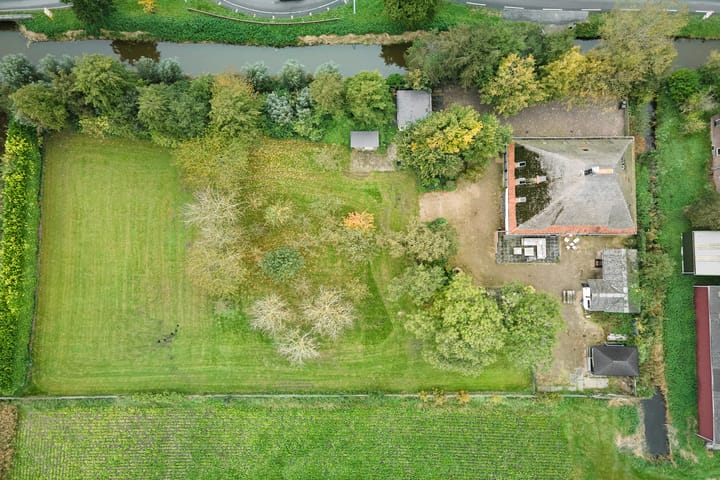 Foto 9 van Middenweg 28