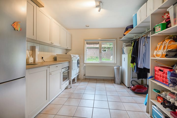 Foto 43 van Middenweg 28