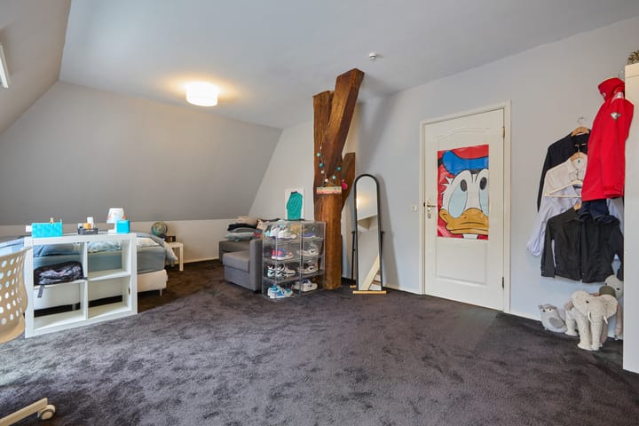 Foto 61 van Middenweg 28